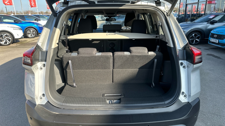 Nissan X-Trail 1.5 MHEV 163 N-Connecta 5dr [7 Seat] Xtronic Petrol Station Wagon